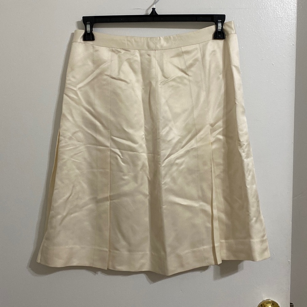 Banana Republic silk tennis skirt, pleats, ivory size 8